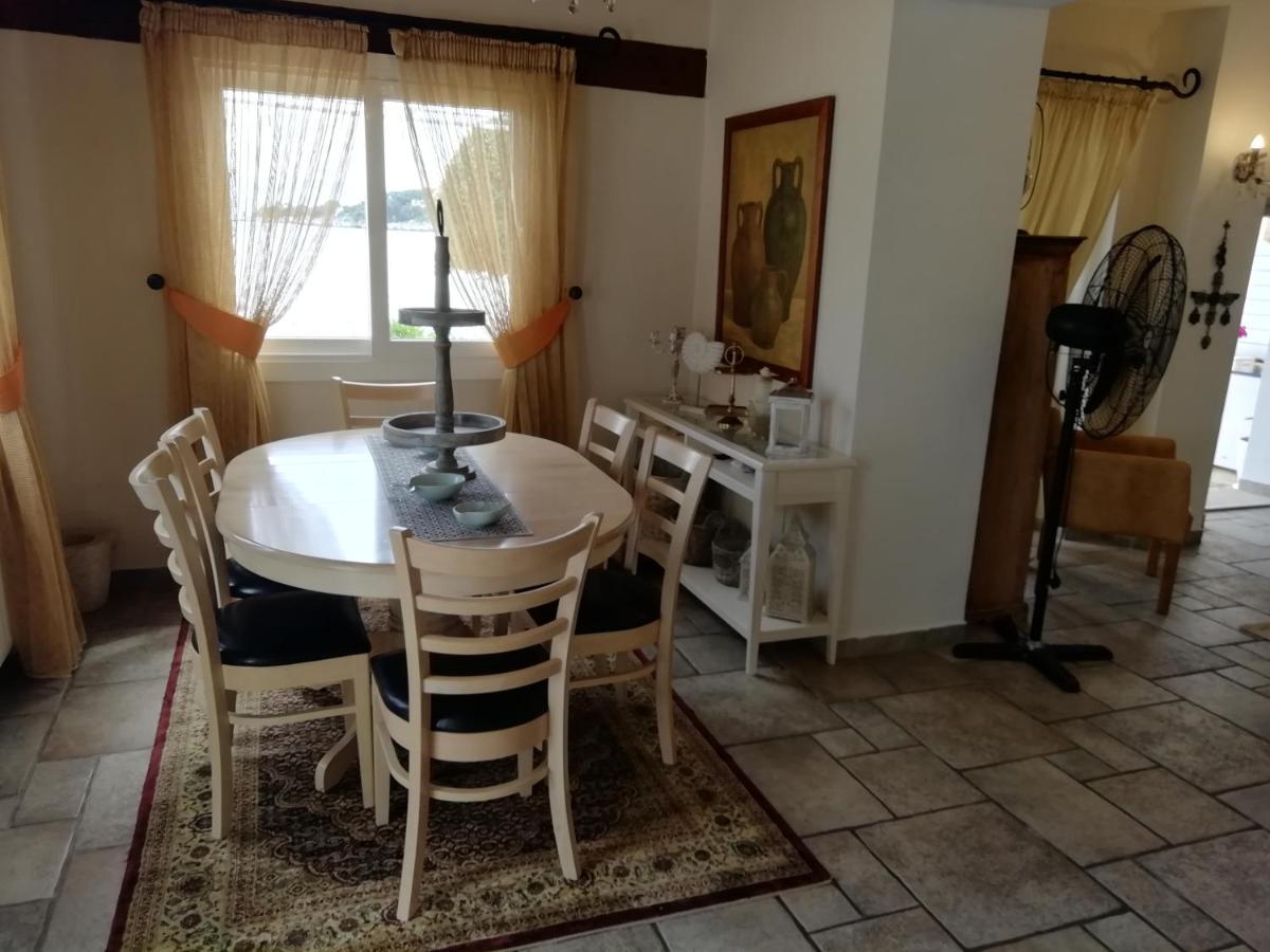 Imerolia Beach Villa Kassiopi Corfu Exterior foto