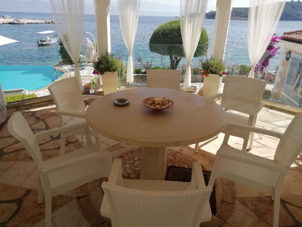 Imerolia Beach Villa Kassiopi Corfu Exterior foto