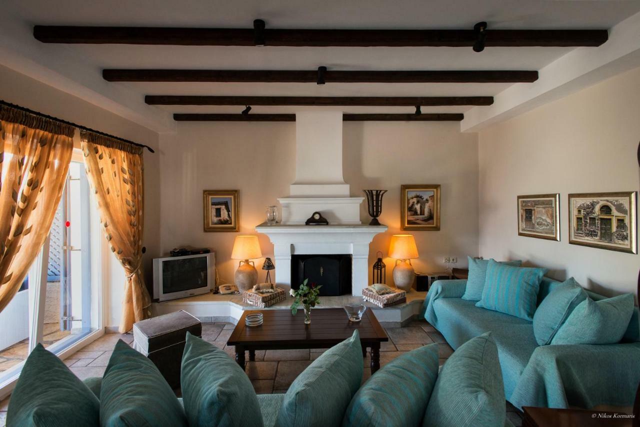 Imerolia Beach Villa Kassiopi Corfu Exterior foto